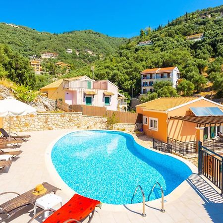 Villa Konstantinos Katávolos Dış mekan fotoğraf