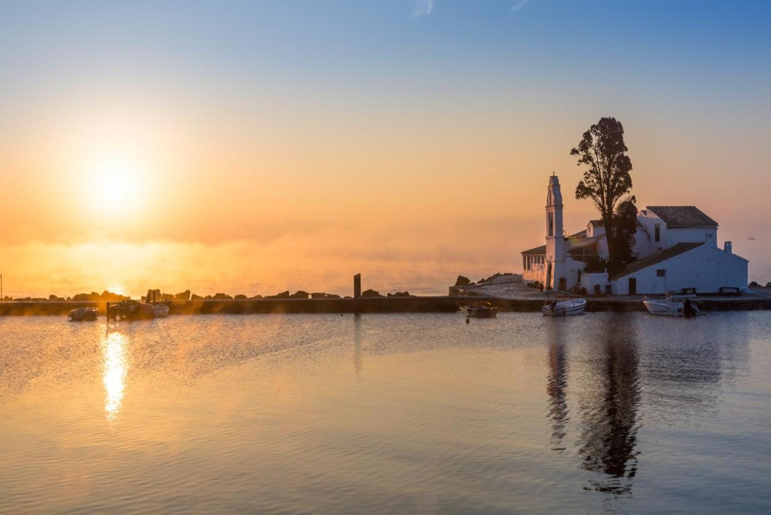 Villa Konstantinos Katávolos Dış mekan fotoğraf