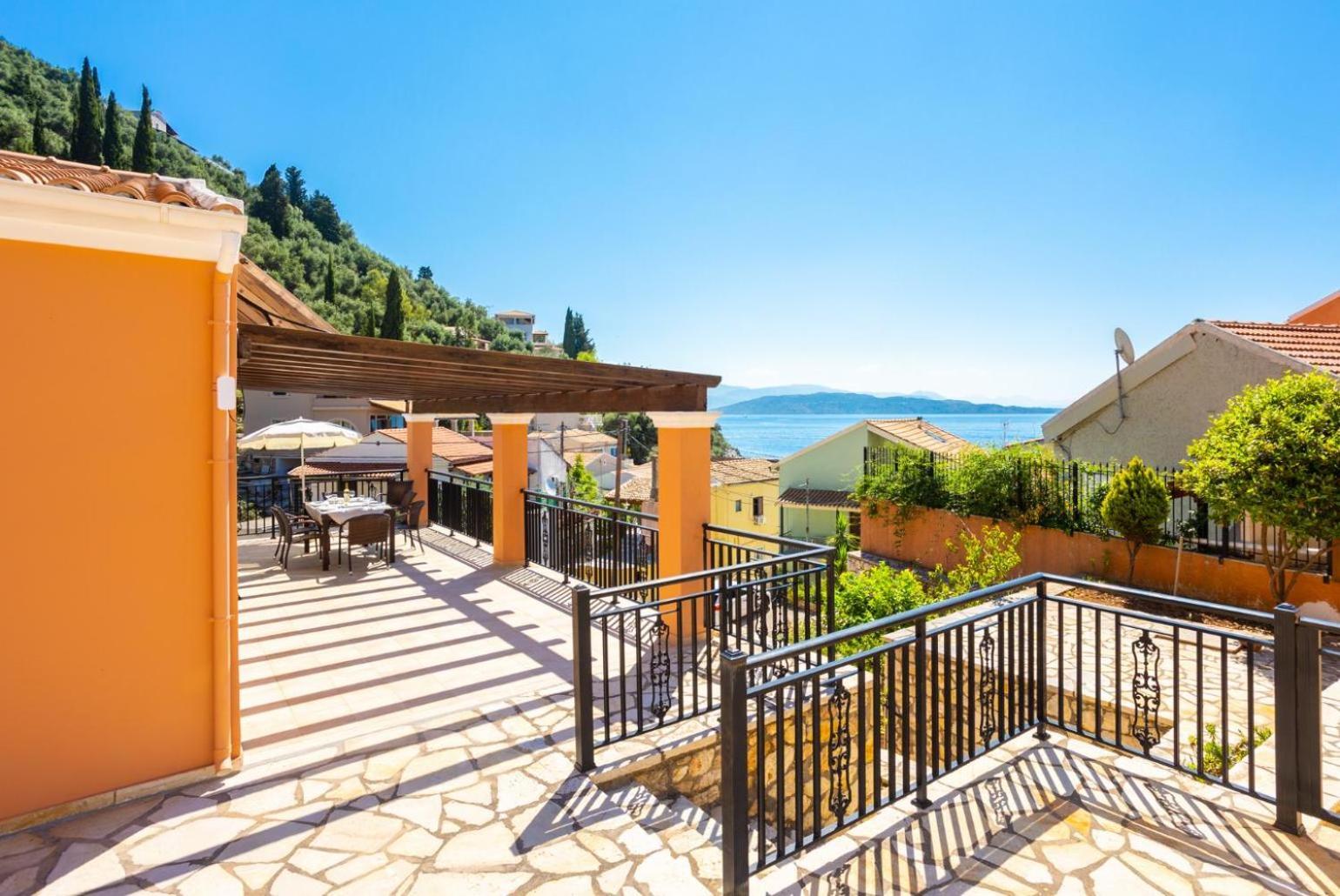 Villa Konstantinos Katávolos Dış mekan fotoğraf